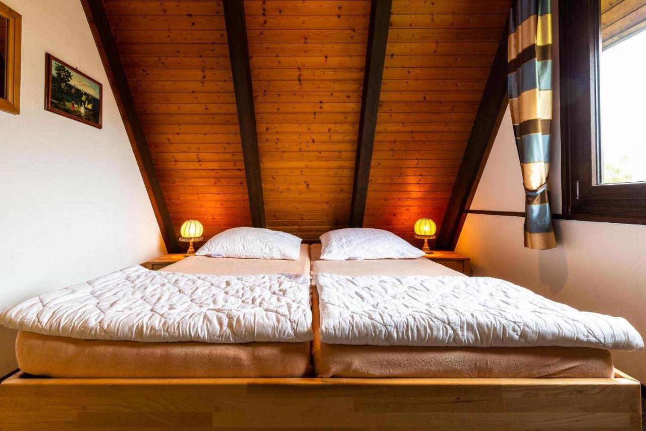 Ferienwohnpark Immenstaad Am Bodensee Nurdachhaus Typ 8 Ndt 099 Zewnętrze zdjęcie
