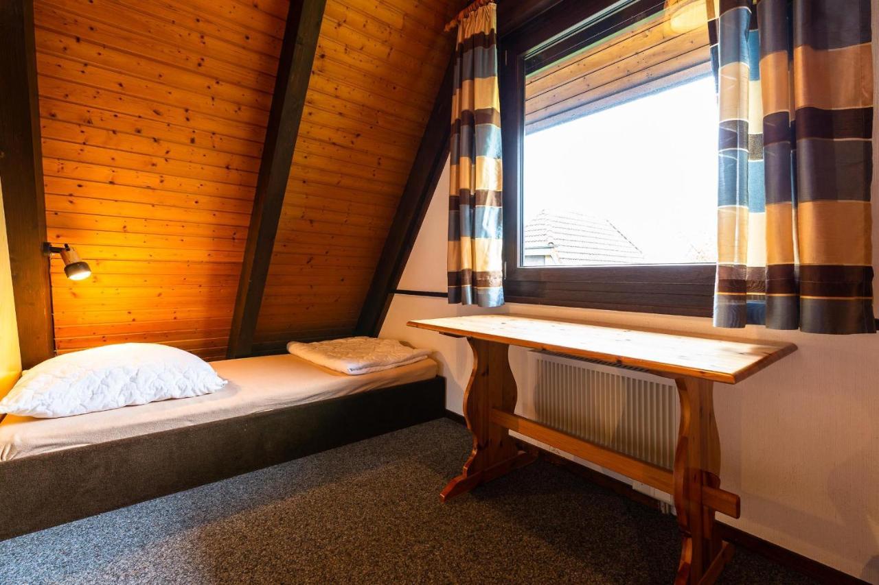 Ferienwohnpark Immenstaad Am Bodensee Nurdachhaus Typ 8 Ndt 099 Zewnętrze zdjęcie